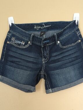 Women's Dark Wash Denim Shorts - Blue